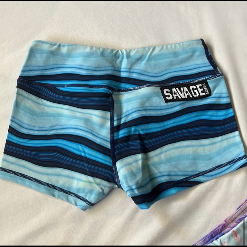 Savage barbell shorts size small.